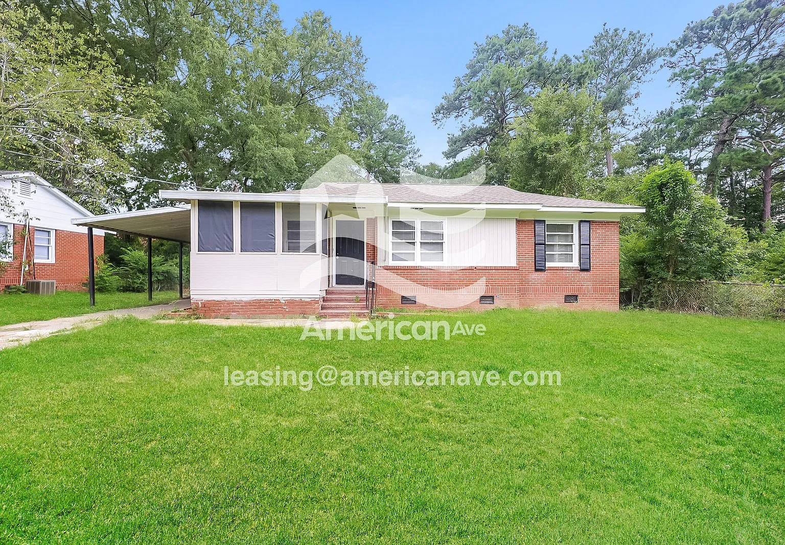 3 bed, 1.0 bath, 1014 sqft, $822 — Photo 1