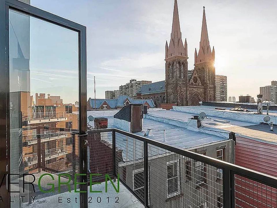 1st image of 163 Graham Ave #2M