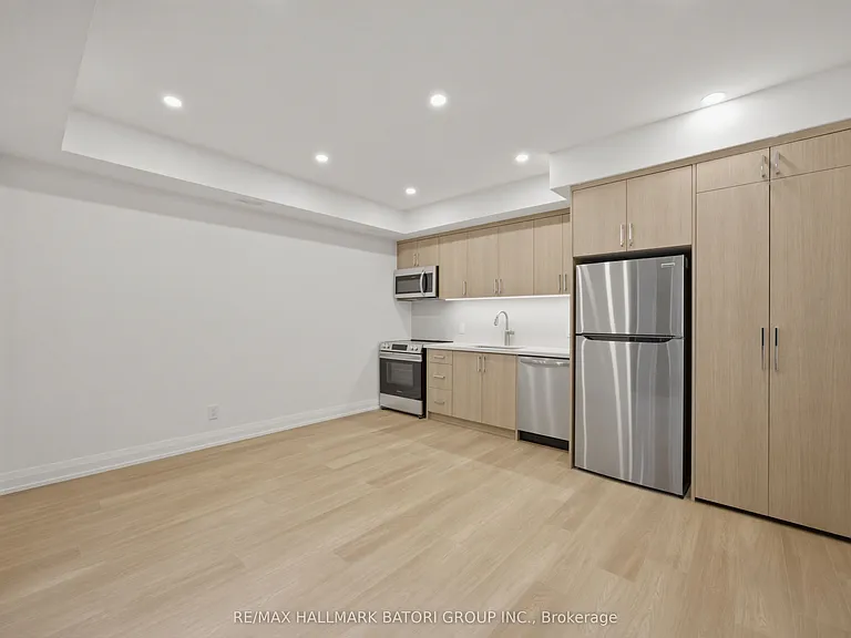 56 Camberwell Rd #5 — Photo 6