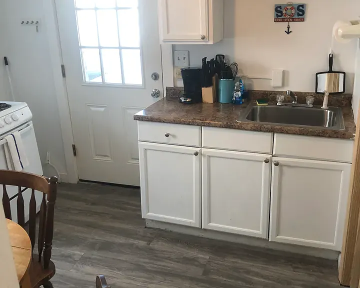 42 E Grand Ave #42C — Photo 3