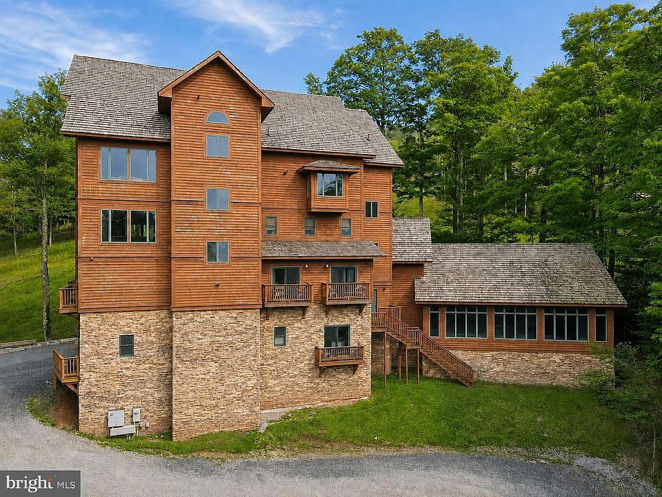 1st image of 626 Winterset Dr