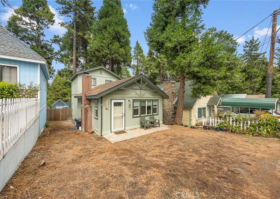 1st image of 23376 Crestline Rd
