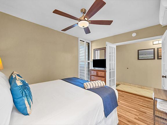 3rd image of 3601 Lower Honoapiilani Rd #420