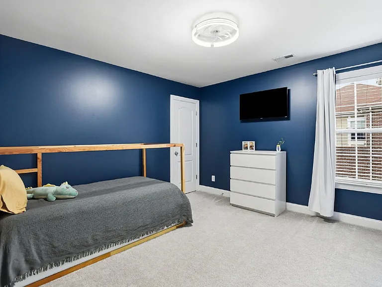 8636 Sagekirk Ct — Photo 32
