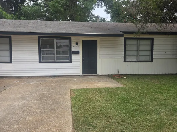 1705 Oriole St, Bossier City, LA 71112