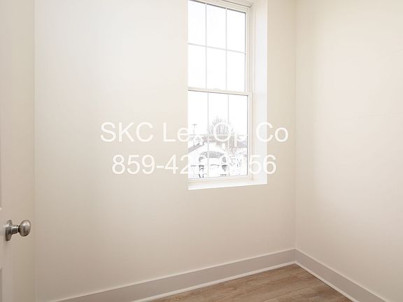 5th image of 137 N Main St #A