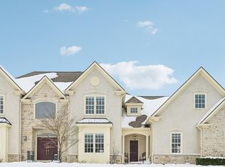 7977 Creek Hollow Rd, Blacklick, OH 43004