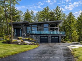 1210 Falkenburg Rd, Bracebridge, ON P1L1X4