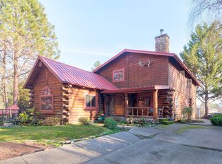 261 NW Springwood Pl, Grants Pass, OR