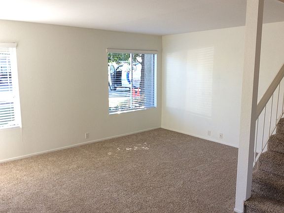 2nd image of 5202 Marigot Pl