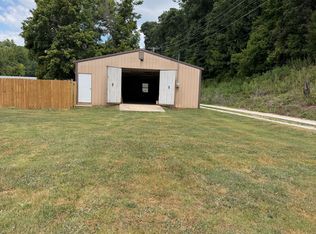 10198 Sugar Creek Rd, Bentonville, AR 72712