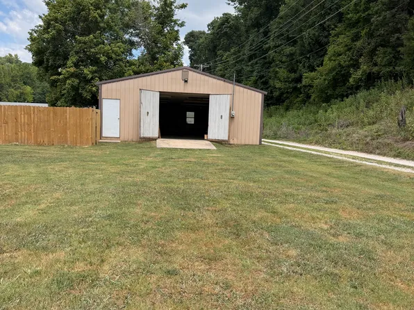 10198 Sugar Creek Rd, Bentonville, AR 72712