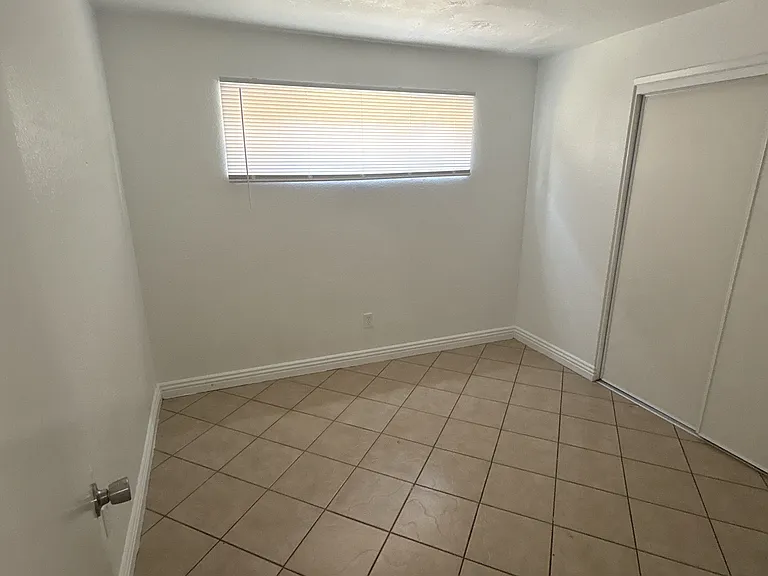 1186 Fountain St #A — Photo 7