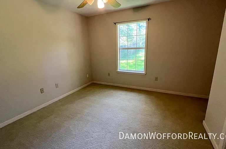 308 Woodrun Dr — Photo 12