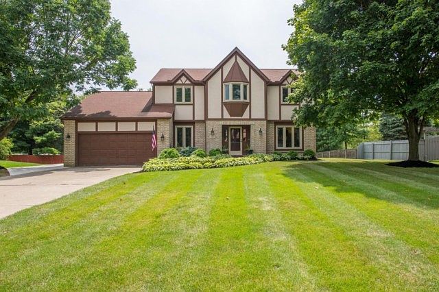 1st image of 8683 Appleridge Cir NW