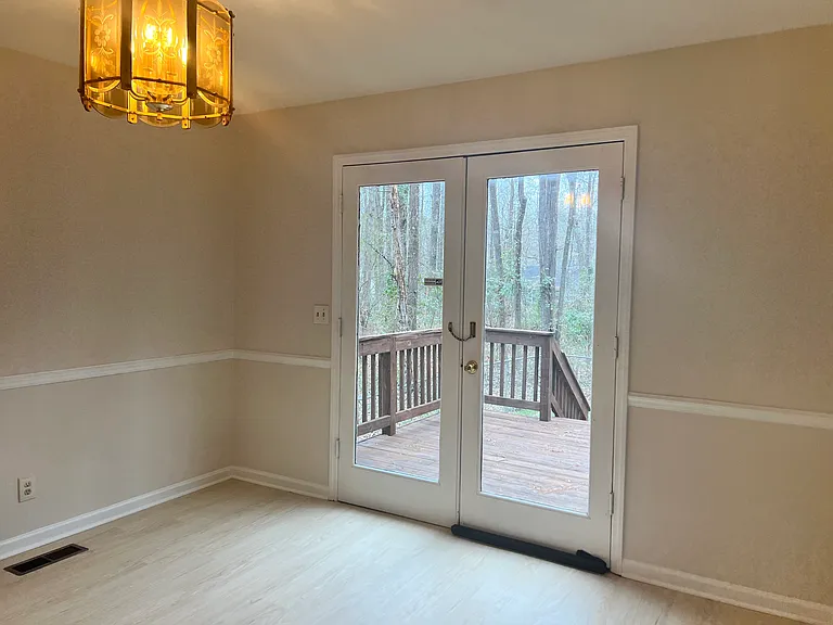 743 Plantation Pkwy — Photo 23