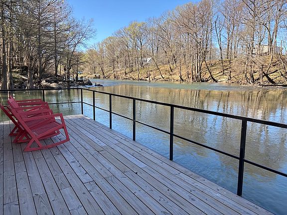 3rd image of 155 Cypress Shoals Dr