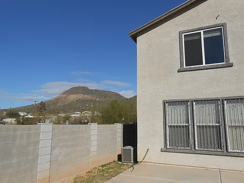1587 W San Ricardo Blvd — Photo 2
