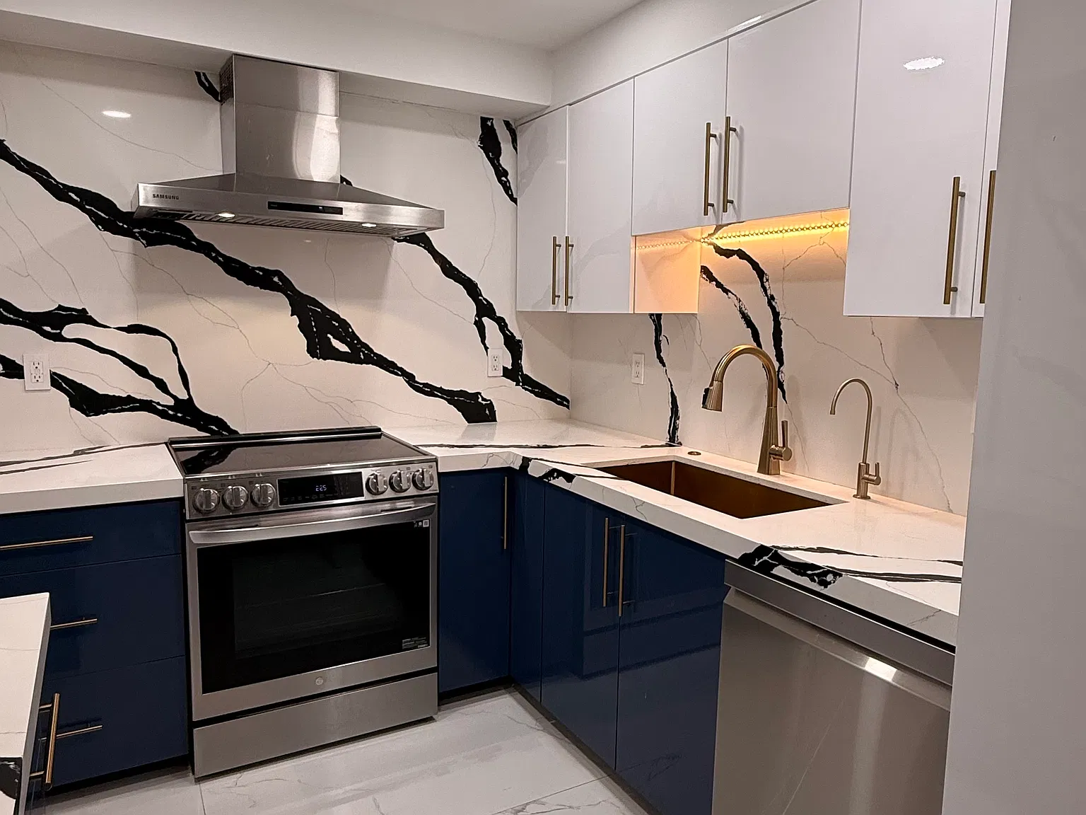 1 bed, 750 sqft, $2,950 — Photo 4