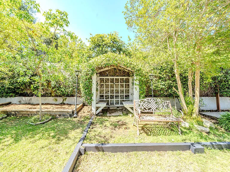 4330 Bel Aire Dr — Photo 45