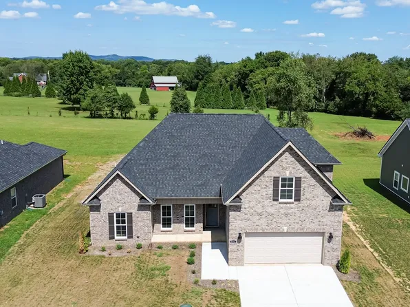 3214 Bootknife Dr, Bell Buckle, TN 37020