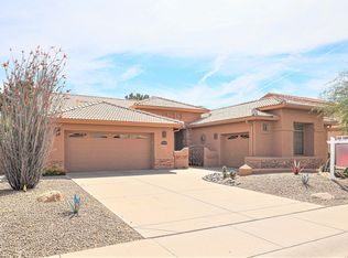 5853 S Amberwood Dr, Chandler, AZ 85248