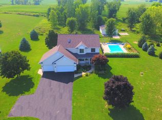 10326 Spring Valley Dr SE, Alto, MI 49302