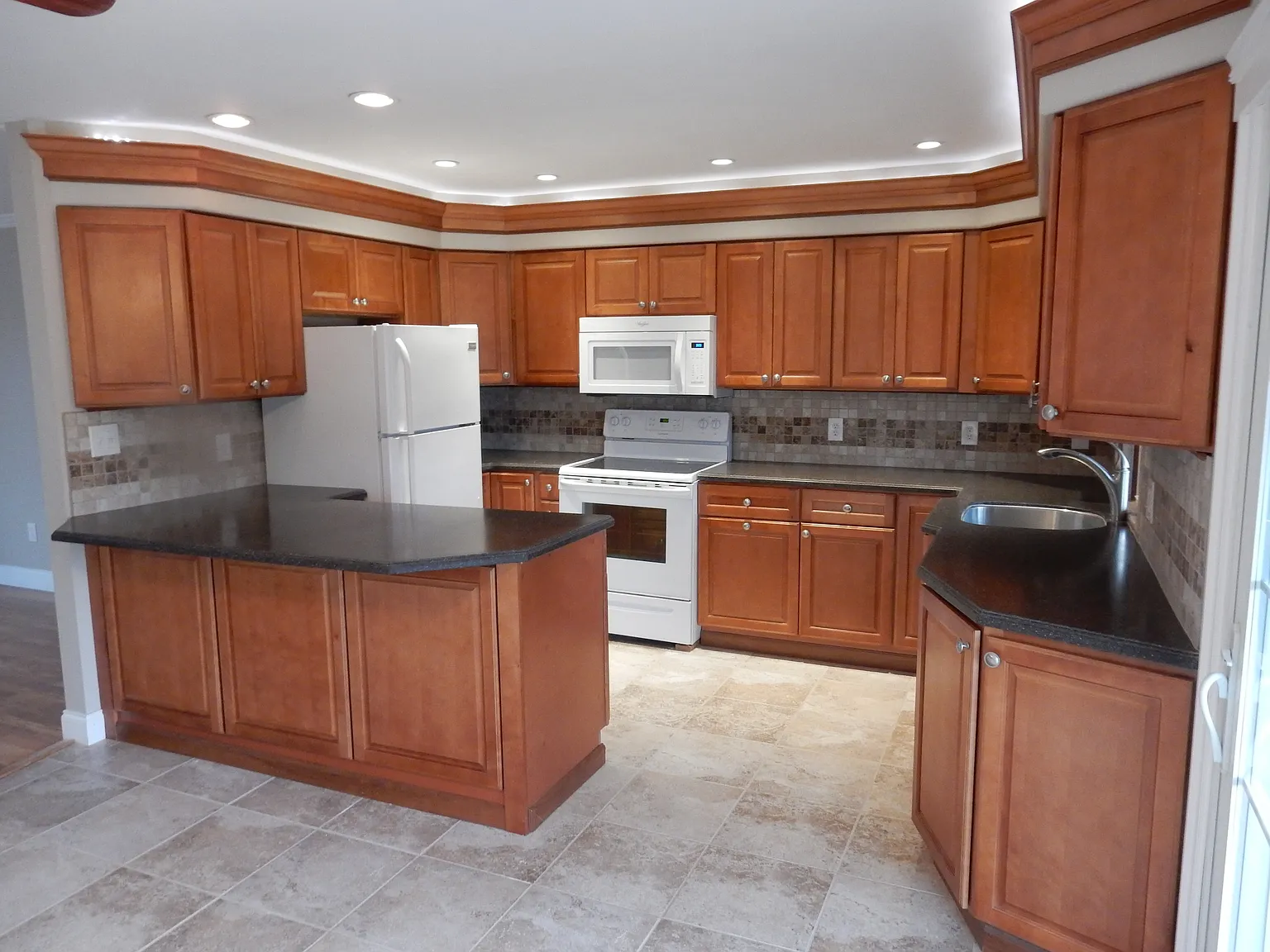 Oakhaven Acres Apartments — Photo 2