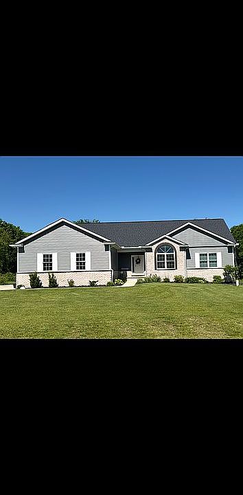 1st image of 12685 Meadow View Cir