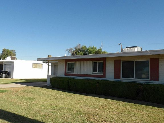 2nd image of 10816 W Peoria Ave