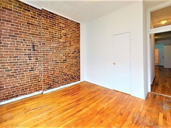 3rd image of 525 E 83rd St #4W1