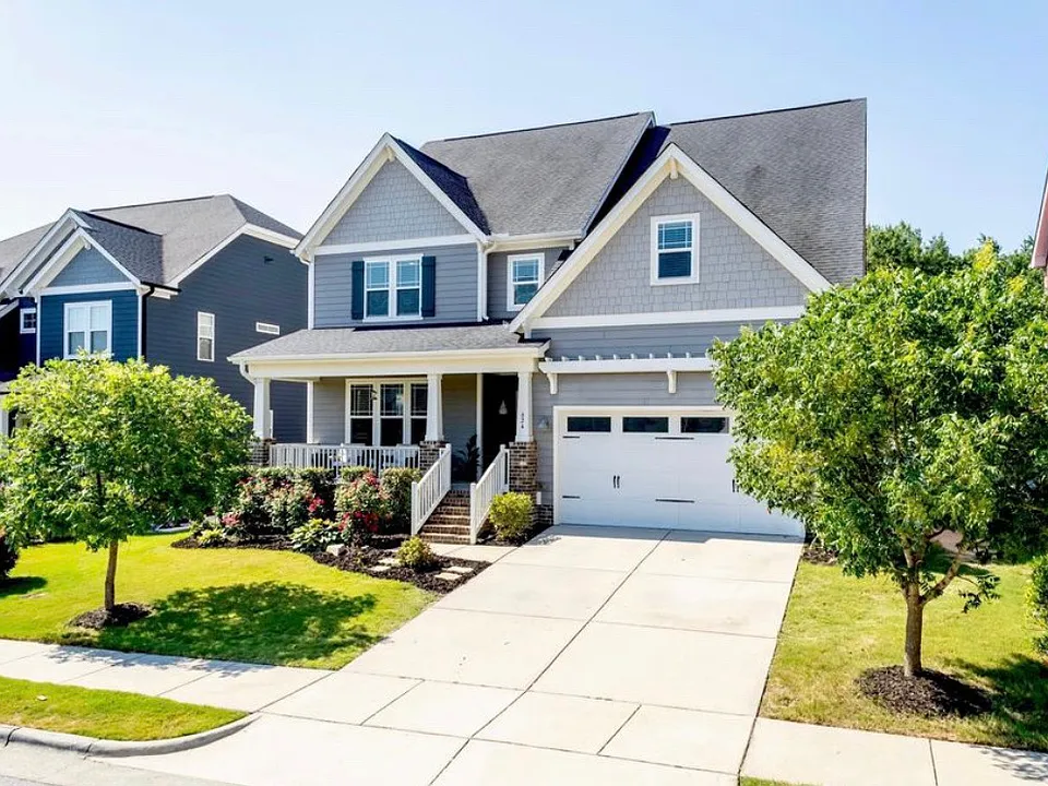 624 Twin Star Ln