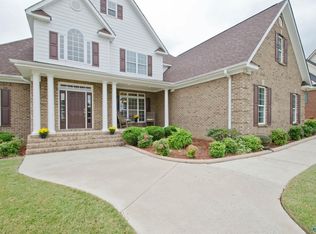 22180 Diamond Pointe Dr, Athens, AL 35613