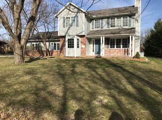 816 Oakwood Rd, East Peoria, IL 61611