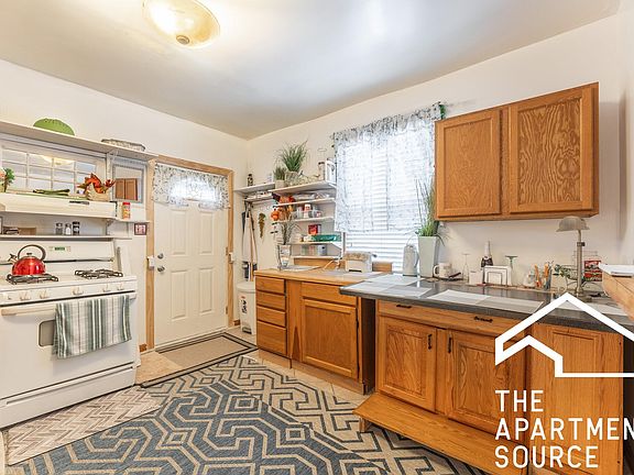 4th image of 2339 N Lister Ave Unit 1