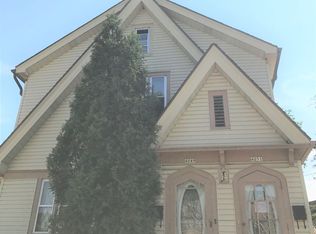 4051 N Elmhurst Rd, Milwaukee, WI 53216