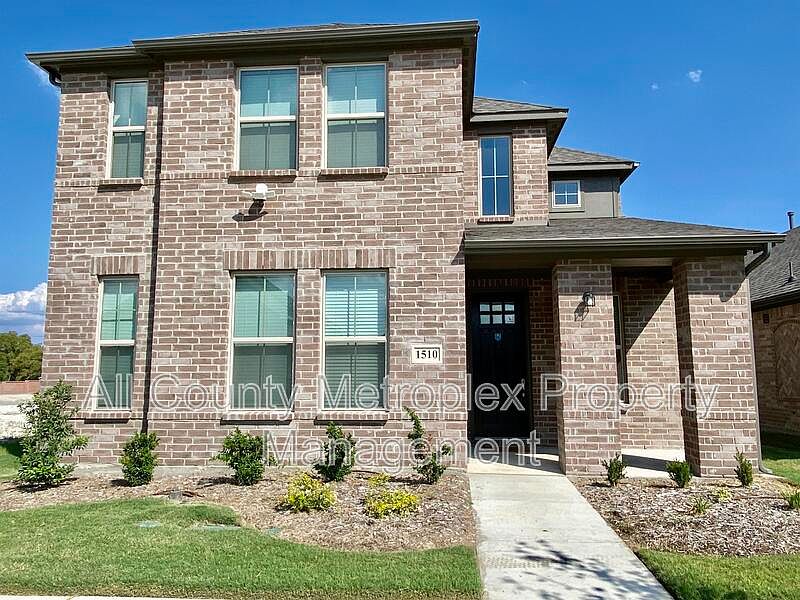 1st image of 1510 Verbena Ln