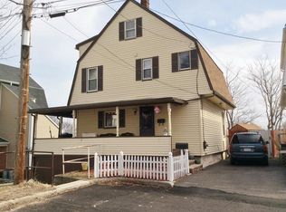 19 Desmond Rd, Malden, MA 02148