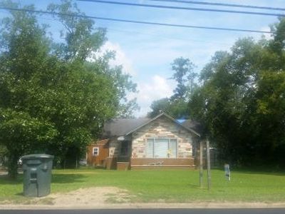 2310 E Lucas Dr, Beaumont, TX, 77703
