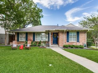 6467 Woodcrest Ln, Dallas, TX 75214