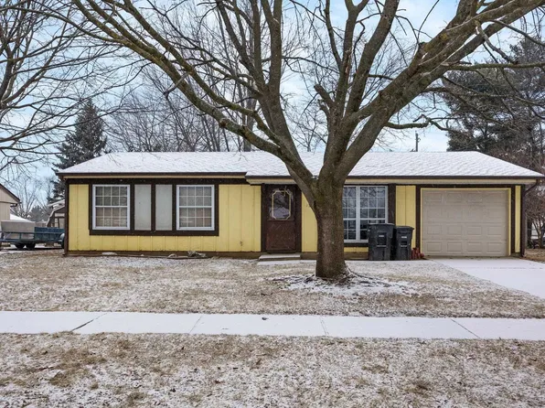 734 Clover Ln, Lafayette, IN 47905