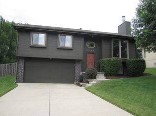 5705 N 129th St, Omaha, NE 68164