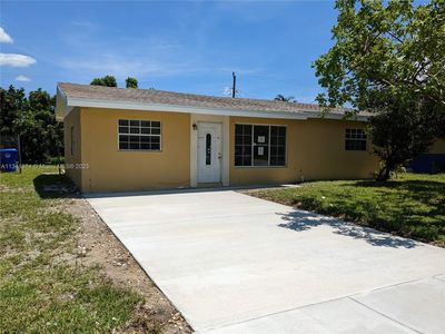 6161 SW 16th St, North Lauderdale, FL, 33068