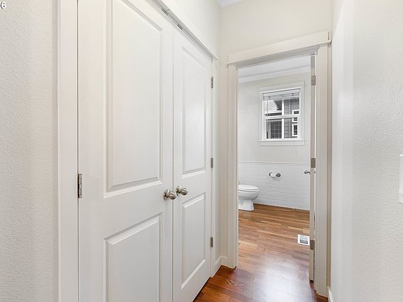 5th image of 14822 SE Natalya St