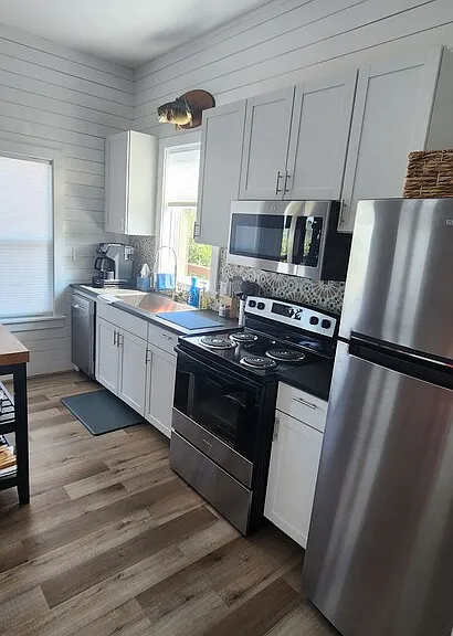 Summit Dr — Photo 19