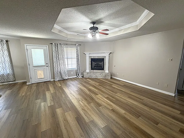 6308 Remington Ct — Photo 4