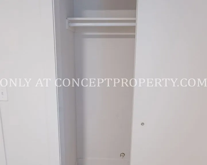 Avenue View Apartments — Photo 83