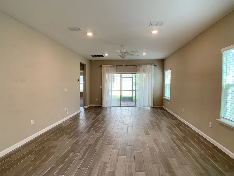 7374 Hilladale Creek Ln — Photo 12