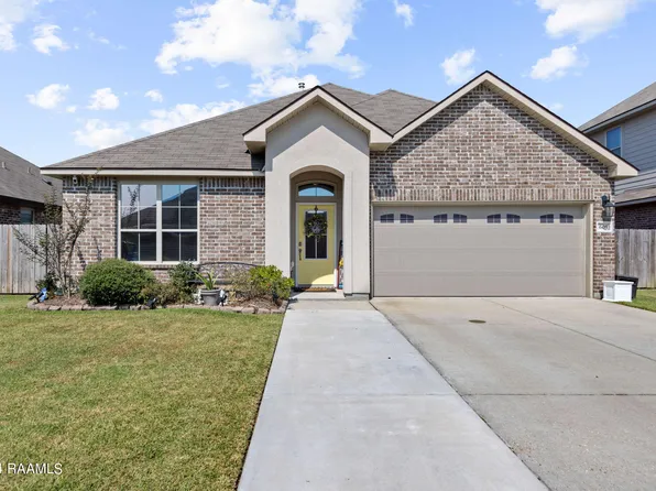 605 Country Lakes Trl, Rayne, LA 70578