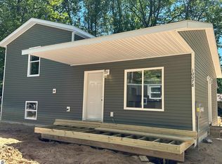 10087 Resort Trl, Interlochen, MI 49643